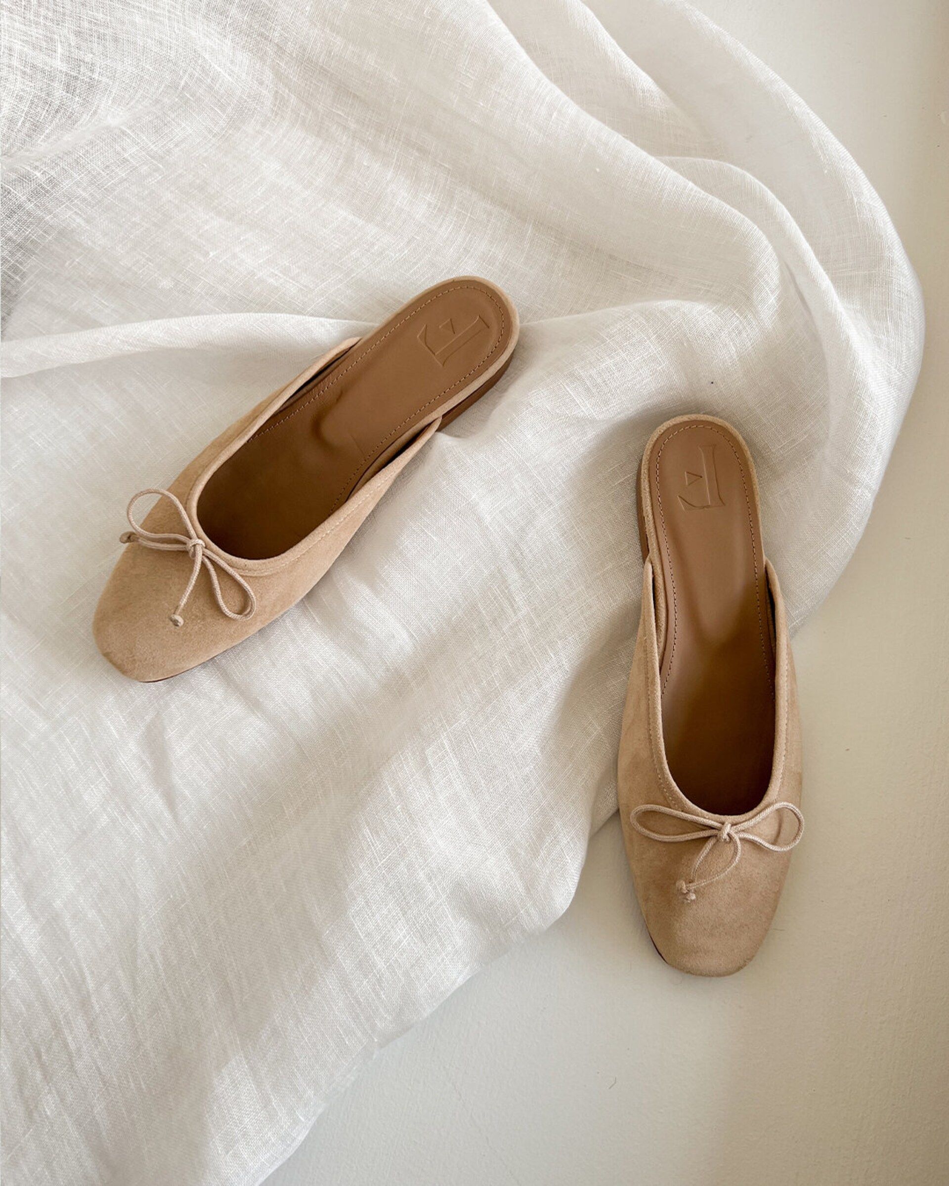 Malva Suede | Flattered