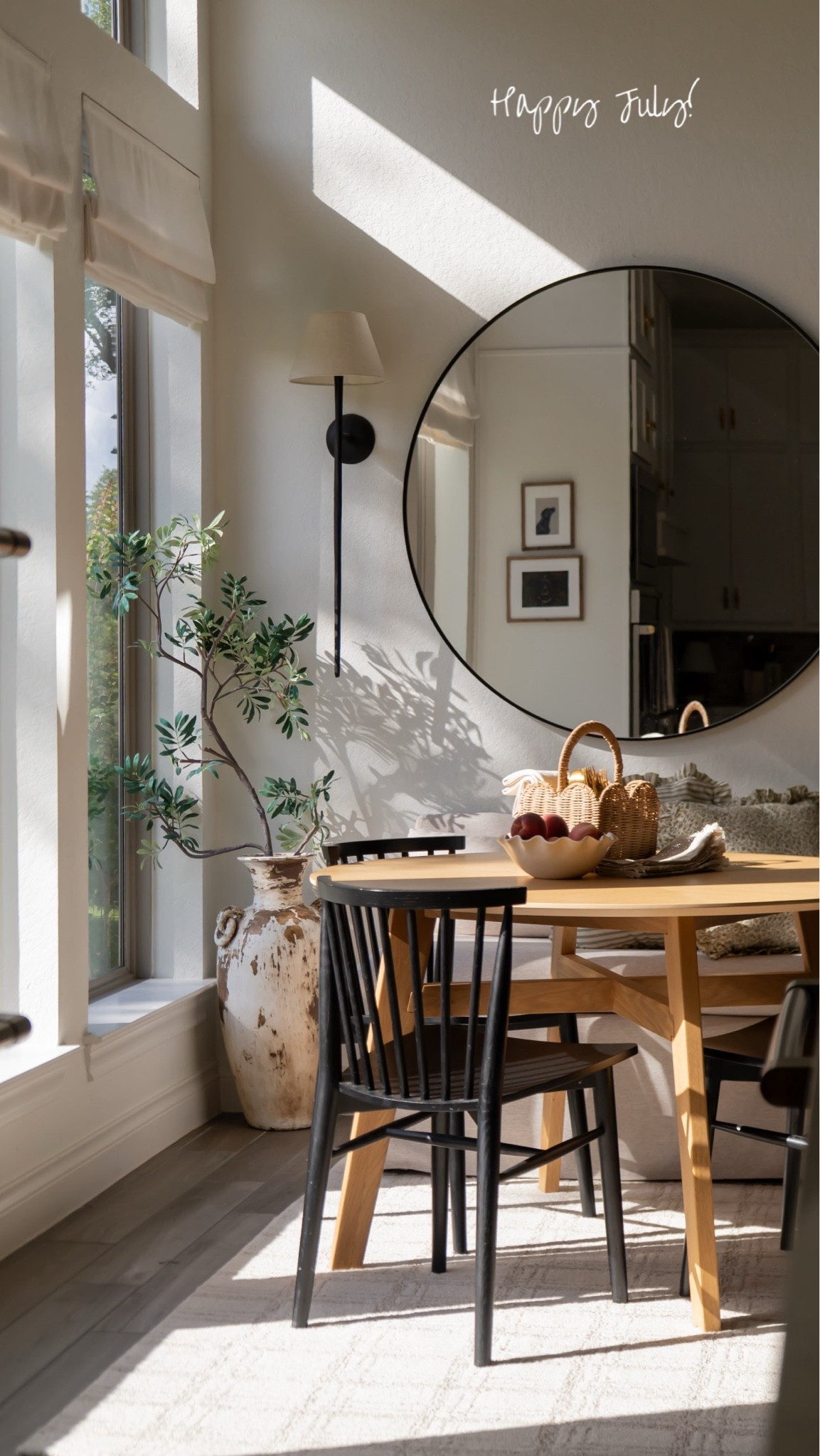 Breakfast nook details 🤎

#LTKHome #LTKSaleAlert #LTKSeasonal
