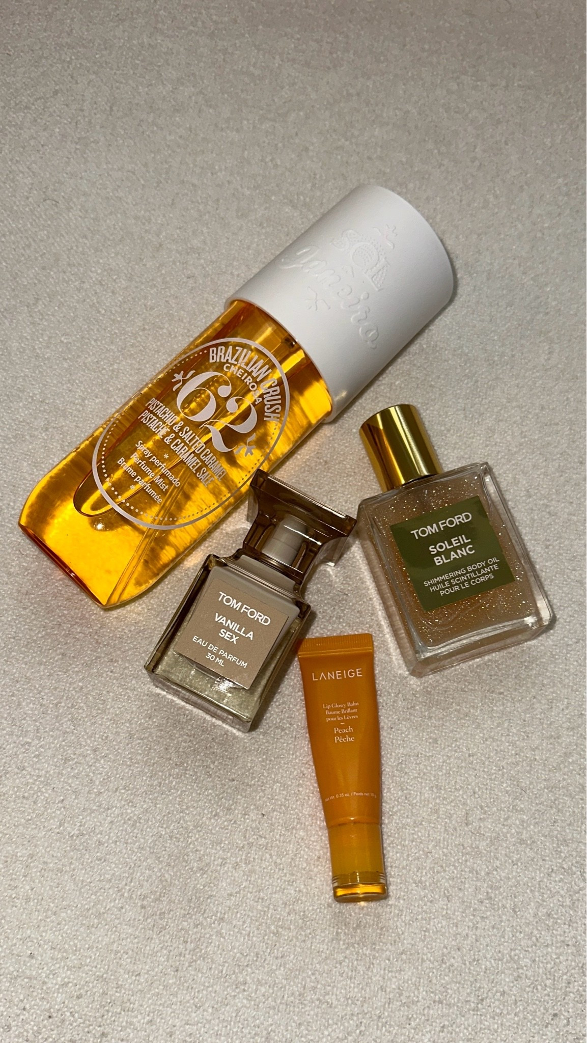 💛Every summer and every vacation, these are the products I never skip! A good body oil and body mist instantly leave your skin looking glowy, hydrated, and smelling amazing. Trust me… once you start using them, you’ll want them in your beach bag and suitcase every single trip.

🌴 Cada verano y cada viaje estos productos no pueden faltar. Un buen body oil y un body mist dejan la piel con un glow precioso, hidratada y con un aroma increíble. Créanme, después de probarlos se van a convertir en un básico para la playa, la piscina y las vacaciones.

Shop the links below.

Follow me on Instagram and YouTube @kirasfashionfinds

#LTKSeasonal #LTKBeauty #LTKSwim