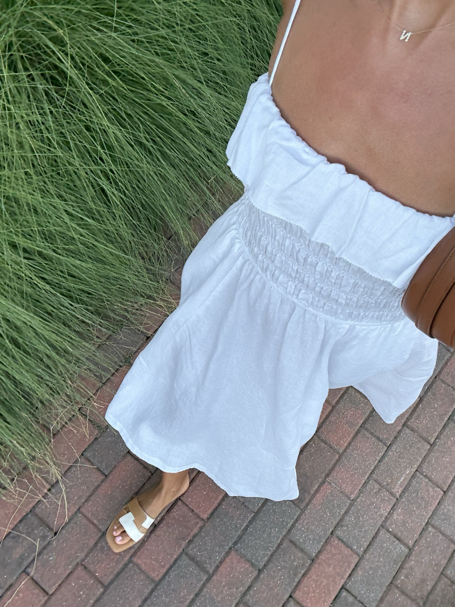 East coast summer outfit 🇺🇸 size XS linen maxi dress



Summer outfit 
White dress 

#LTKSeasonal #LTKStyleTip #LTKTravel