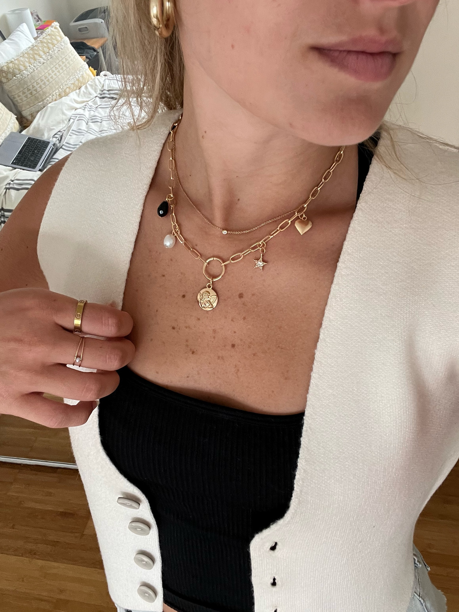 My new necklace is from Amazon! Only $9.99

#LTKFind #LTKunder50 #LTKsalealert