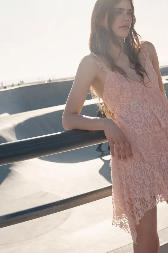 RUFFLED LACE DRESS | Zara UK