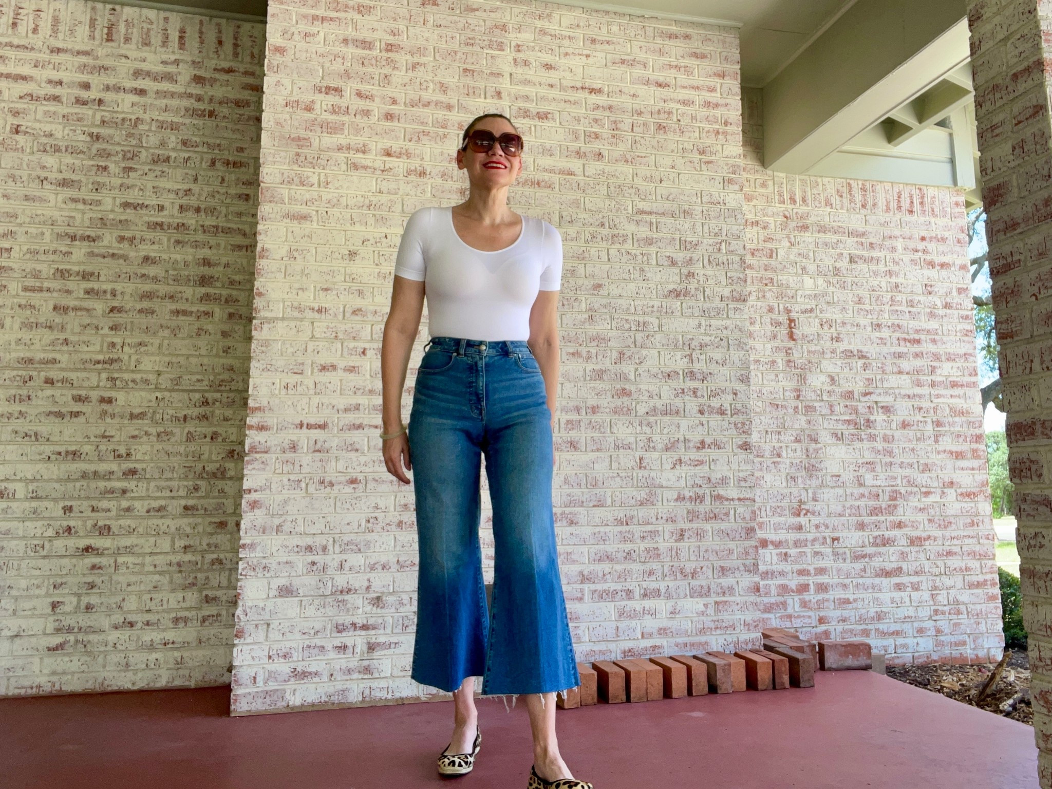 These are my most requested “where are those from?” Jeans (@madewell! With amazing pockets!) linking these and some of my other faves so you (and me!) can get 20% off in app exclusive! #investmentpiece 

#LTKxMadewell #LTKStyleTip #LTKSeasonal