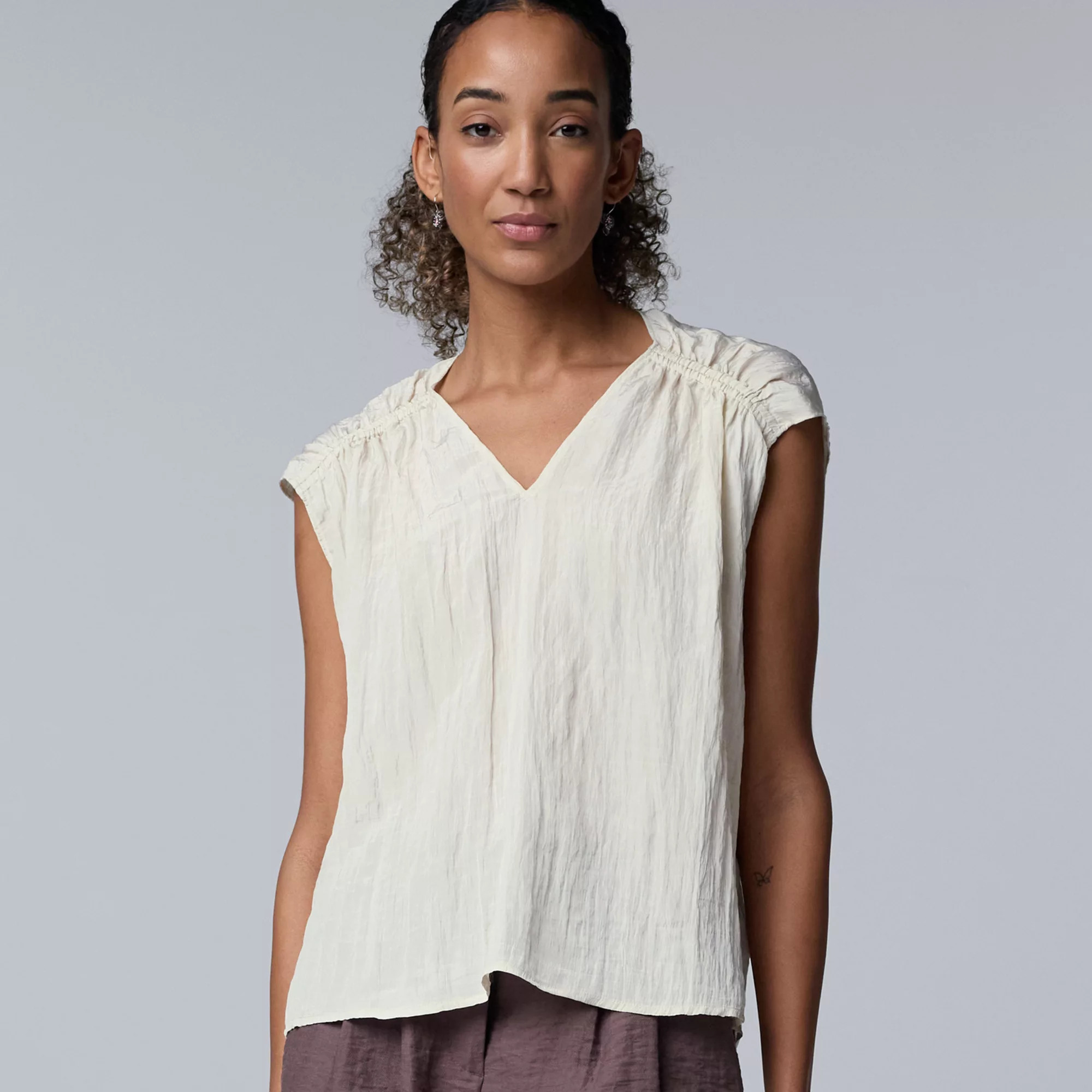 Women's Simply Vera Vera Wang Ruched Cap Sleeve Top | Kohl's