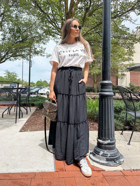 Amazon outfit for casual summer style. Wearing size Small in tee and maxi skirt  