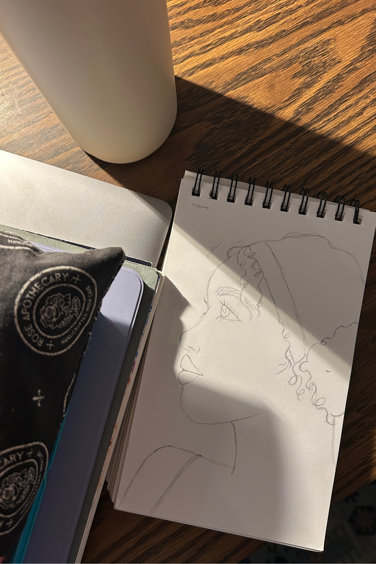 sketching practice 🥹 i try to keep all my favorite art/drawing tools together