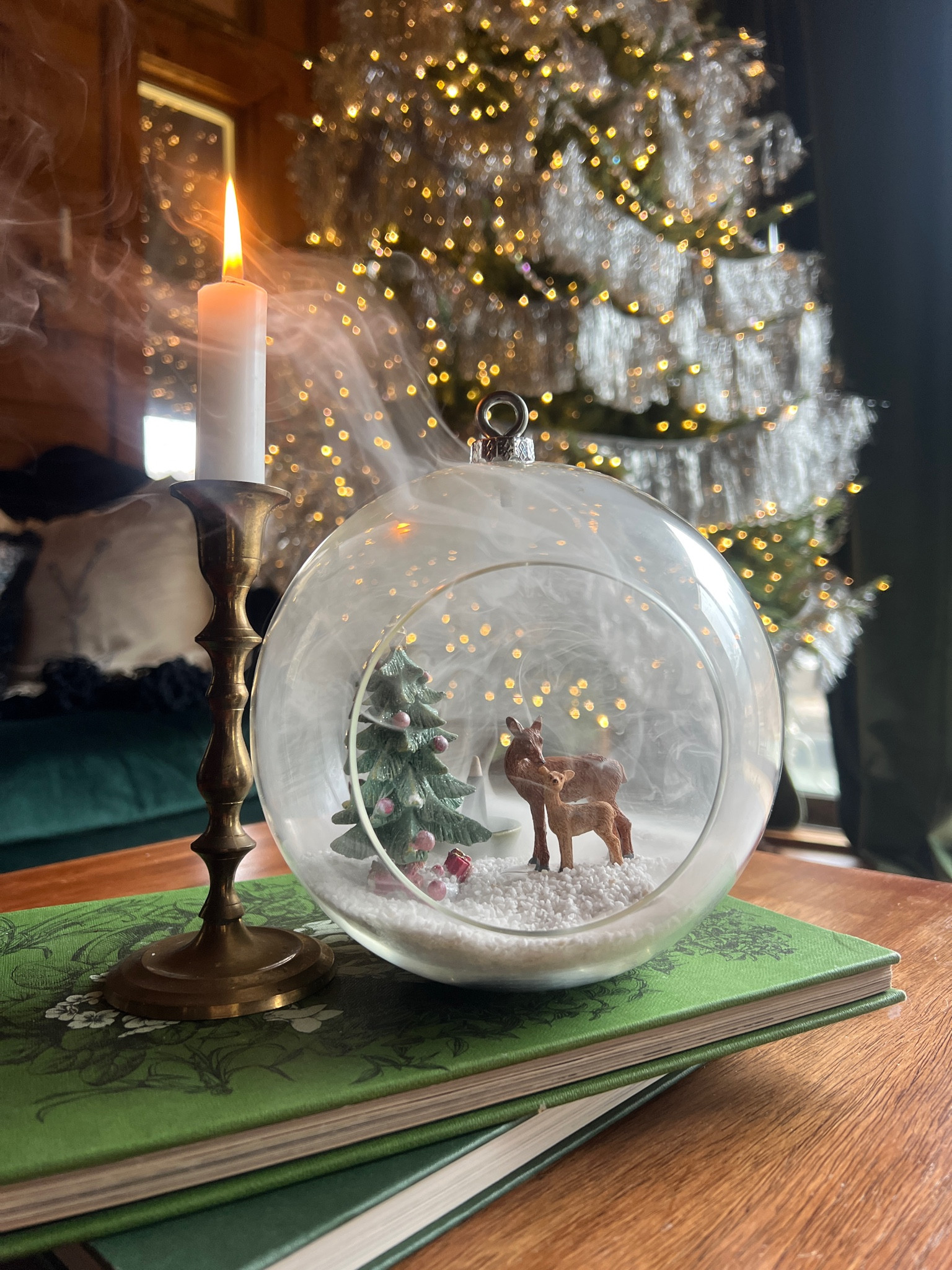The cutest diy snow globe incense burner 🖤🫶🏻

#LTKSeasonal #LTKHoliday #LTKHome