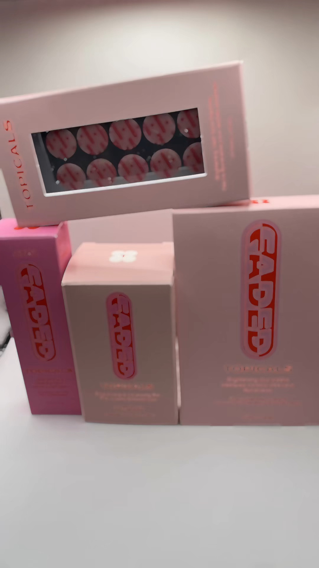 Dark spots? Acne marks? Watch this disappear in DAYS

#hyperpigmentation #skincareroutine #glowingskincare @TOPICALS


https://www.tiktok.com/t/ZTkBC2GsD/

#LTKselfcare #LTKBeauty #LTKOver40