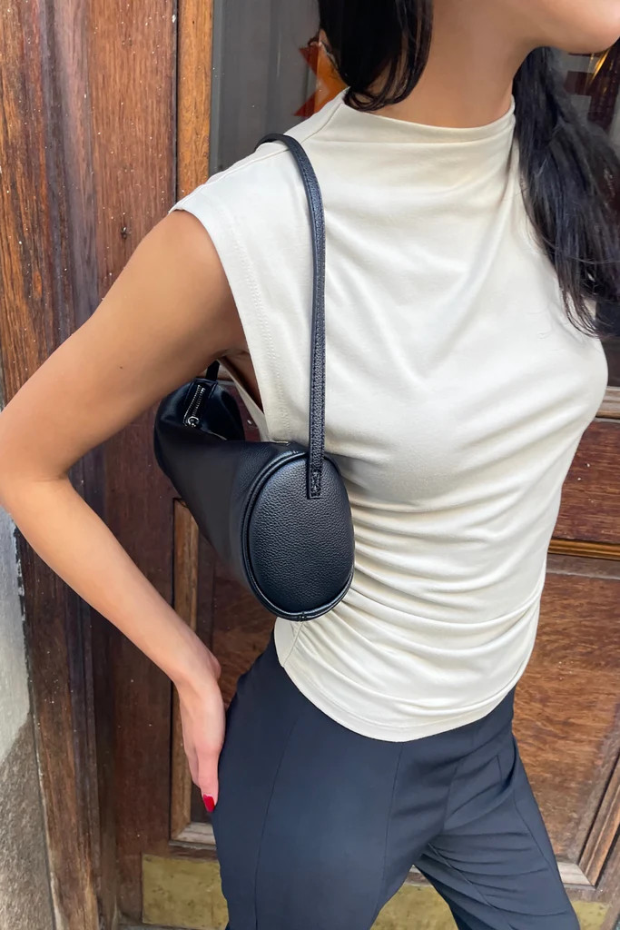 SLEEVELESS MOCKNECK TOP | OAK + FORT
