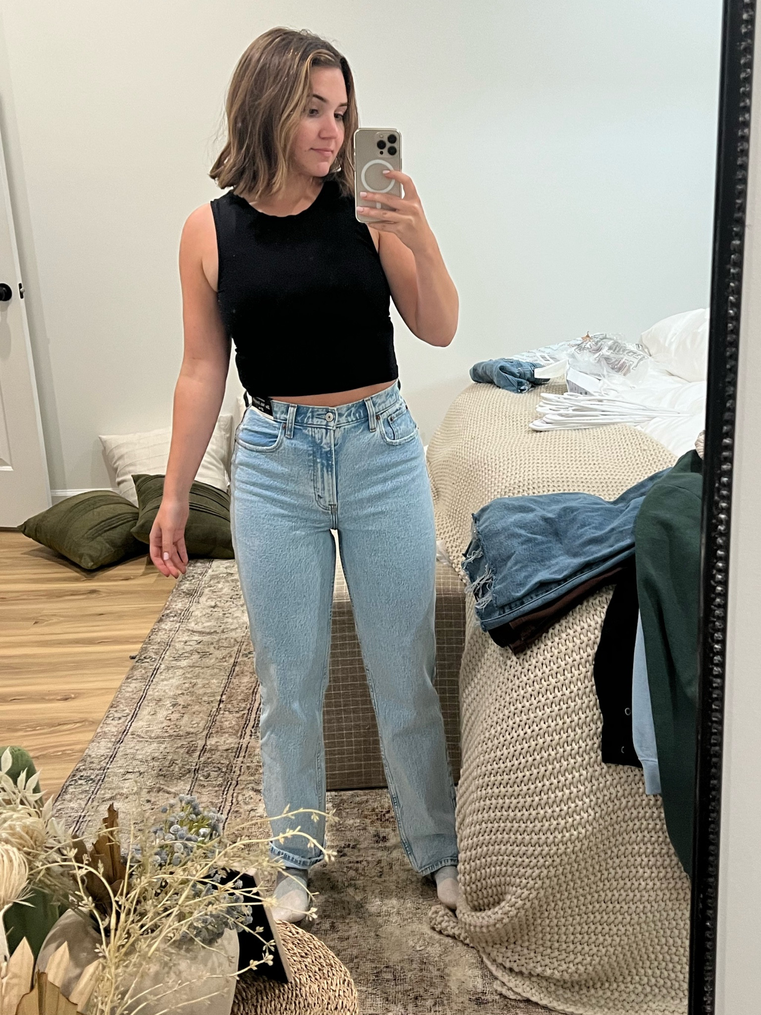 My new favorite jeans! So flattering on the booty too! Wearing 27 SHORT (5’2)

#LTKfit #LTKstyletip #LTKcurves