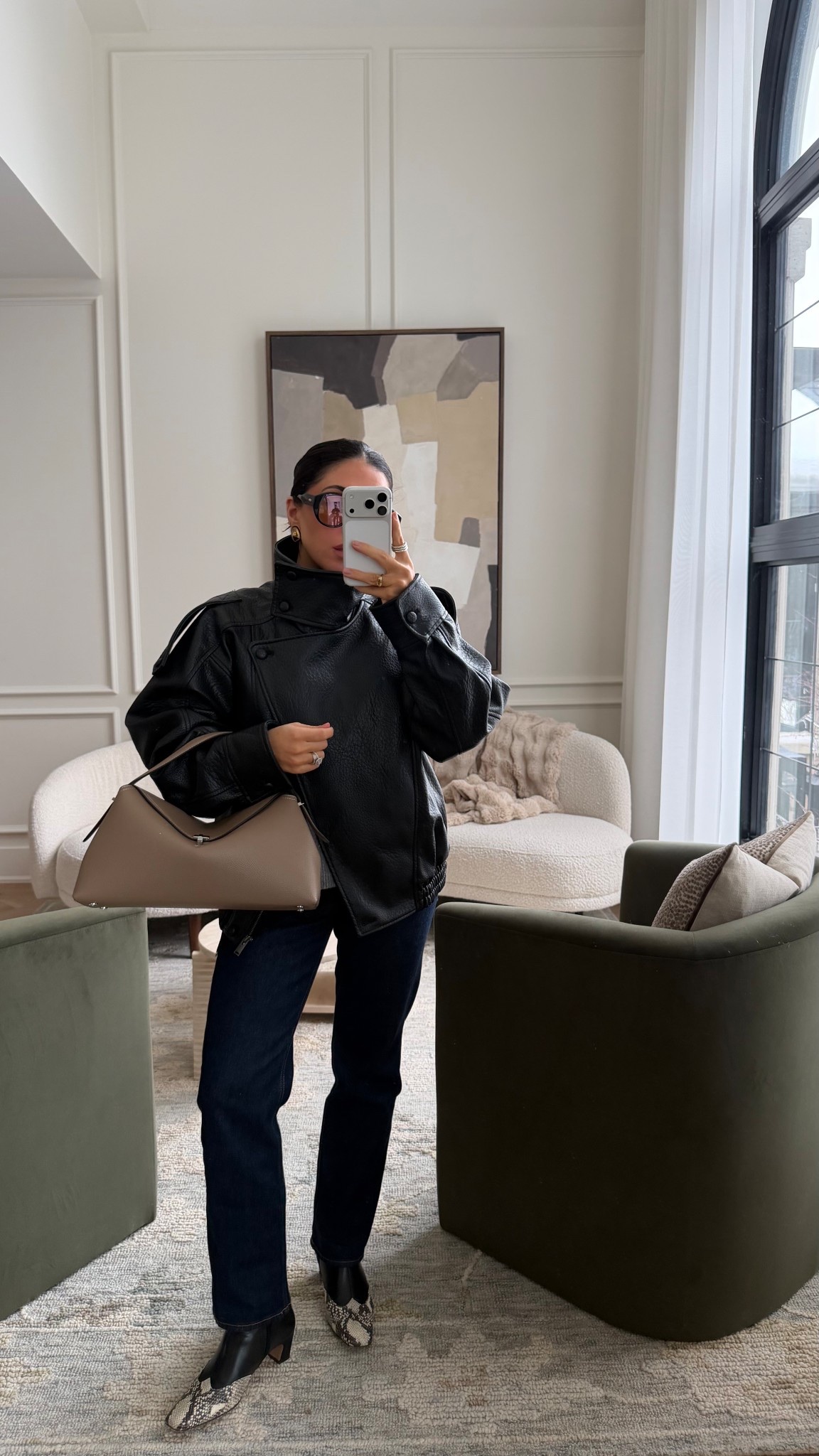 My OOTD to head to the mall 

#LTKcanada #LTKwinter #LTKworkwear