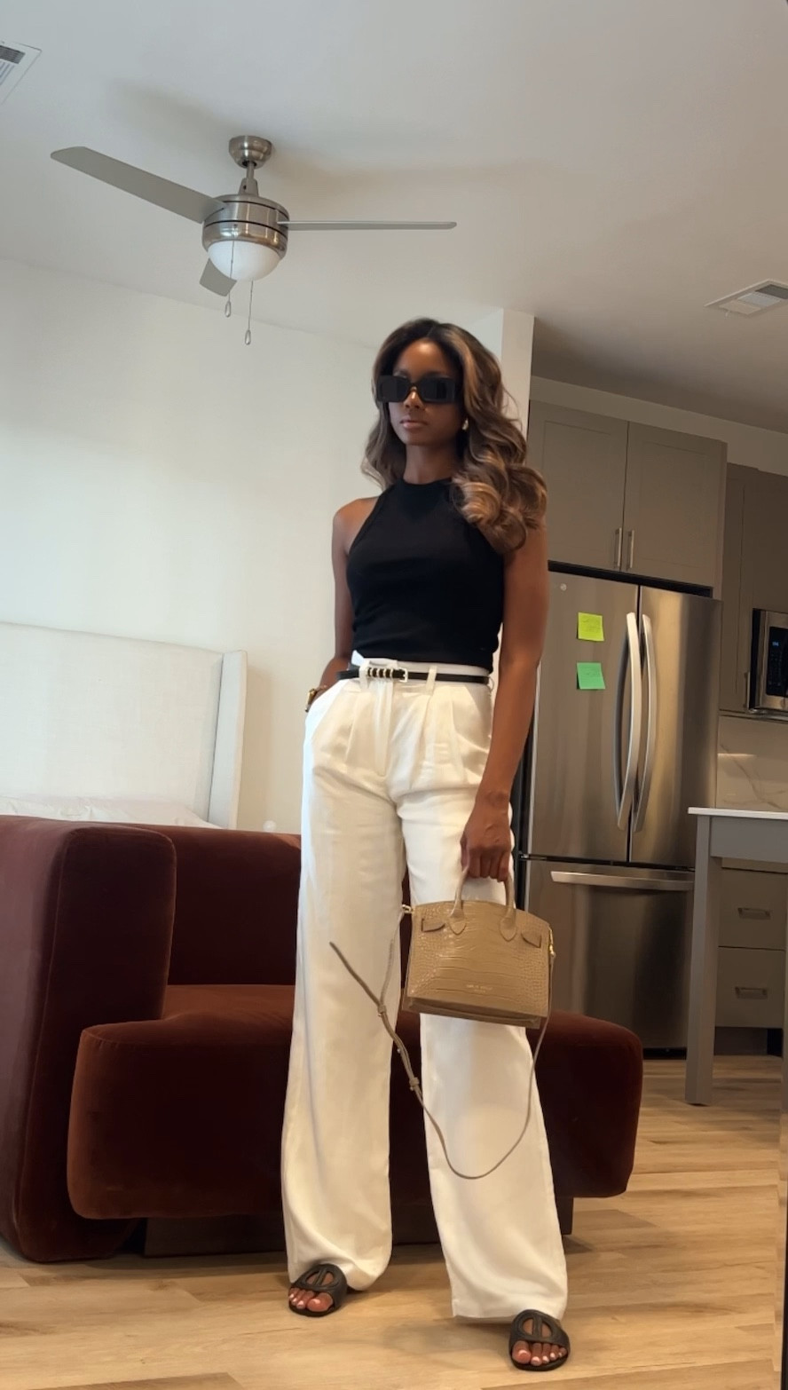 I love dressing up basics. The bag is from Teddy Blake