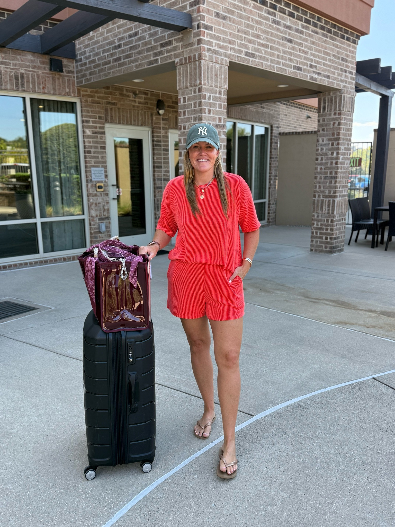 Travel OOTD!
Fits TTS

Travel look
Travel outfit