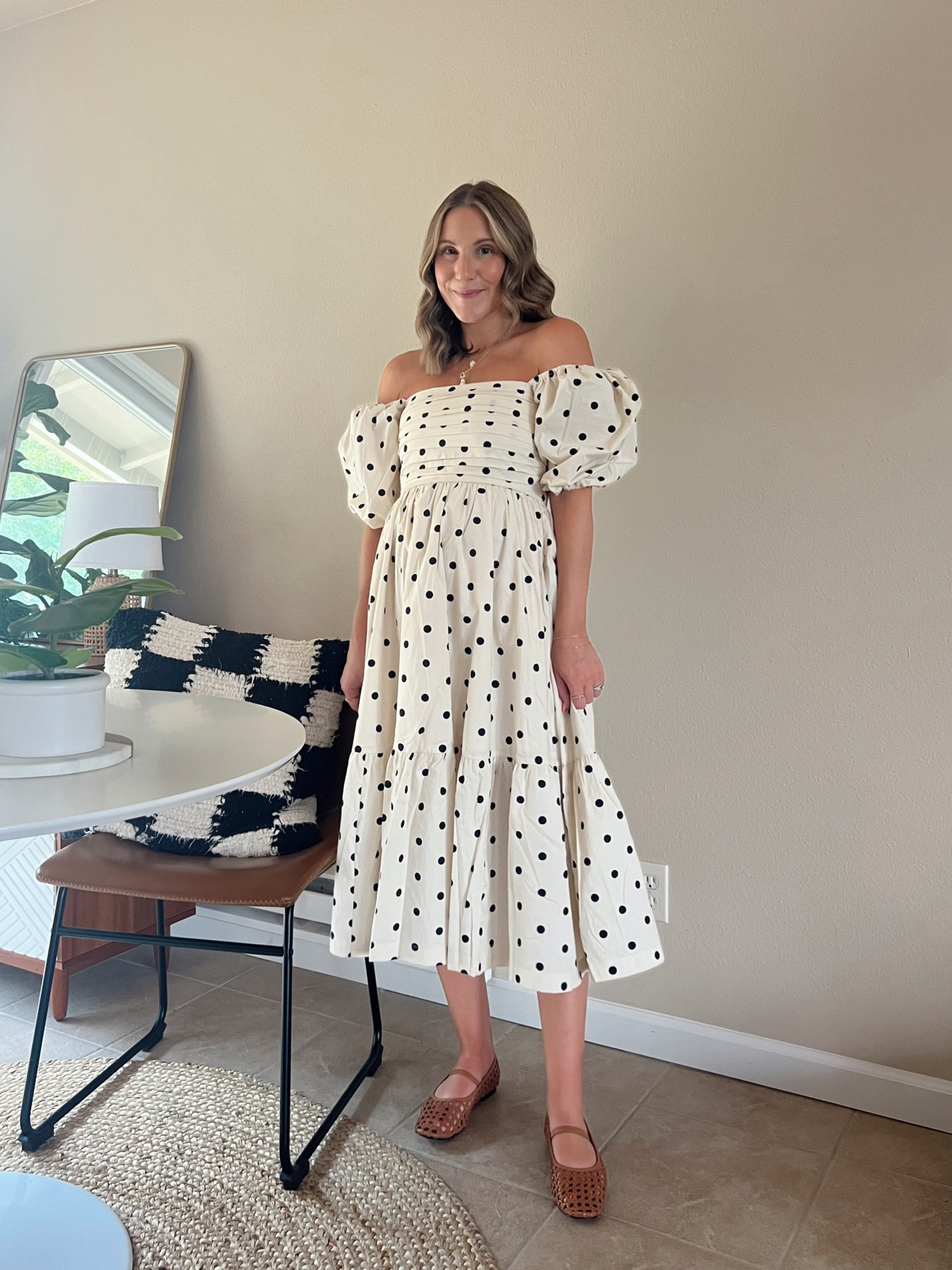abercrombie polka dot dress Women's A&F Mila Midi Dress in Cream Floral | Size XXS TALL
