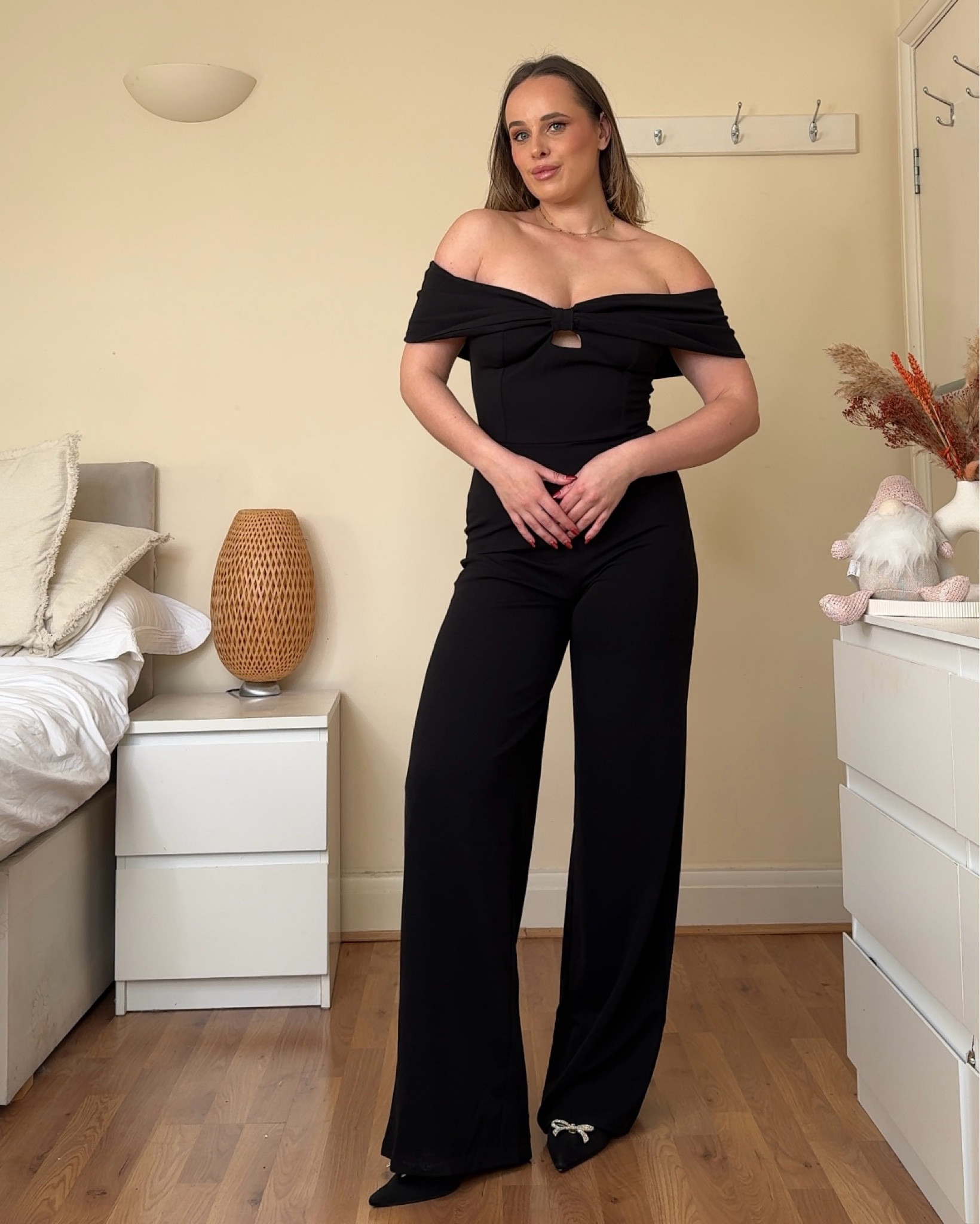 Christmas party jumpsuit, partywear, Christmas party outfit, festive outfit, club l london

#LTKwinter #LTKpartywear #LTKuk