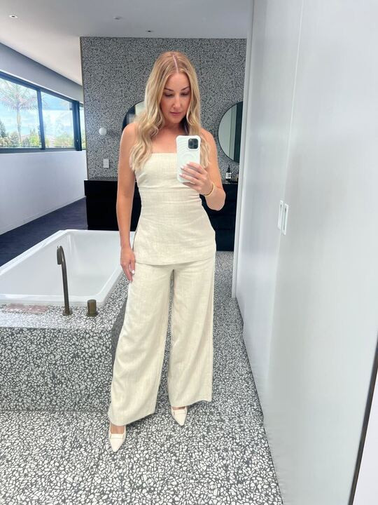 Head to Toe Neutrals 🤍 Nothing beats a coordinated set!  

 

#LTKFashionMonth #LTKaustralia #LTKstyletip