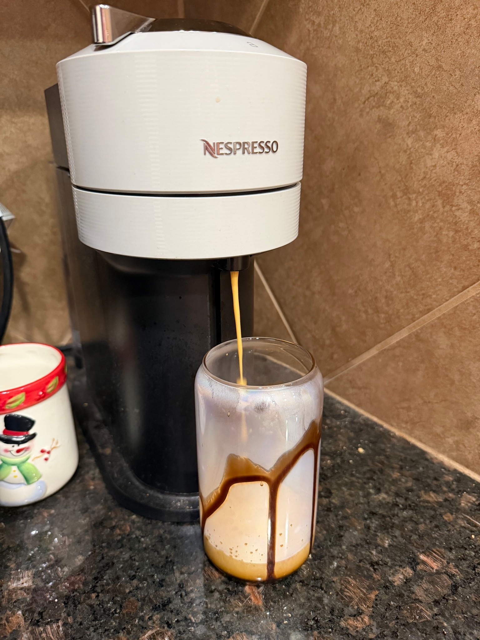 One of my FAV gifts 🎁 The Nespresso plus these super affordable glass cups! Taste is so much better + you’re saving so much! My hack is buying the Nespresso pods from their APP! You save more + free gifts all the time! 

#LTKdayinmylife #LTKGiftGuide #LTKHoliday