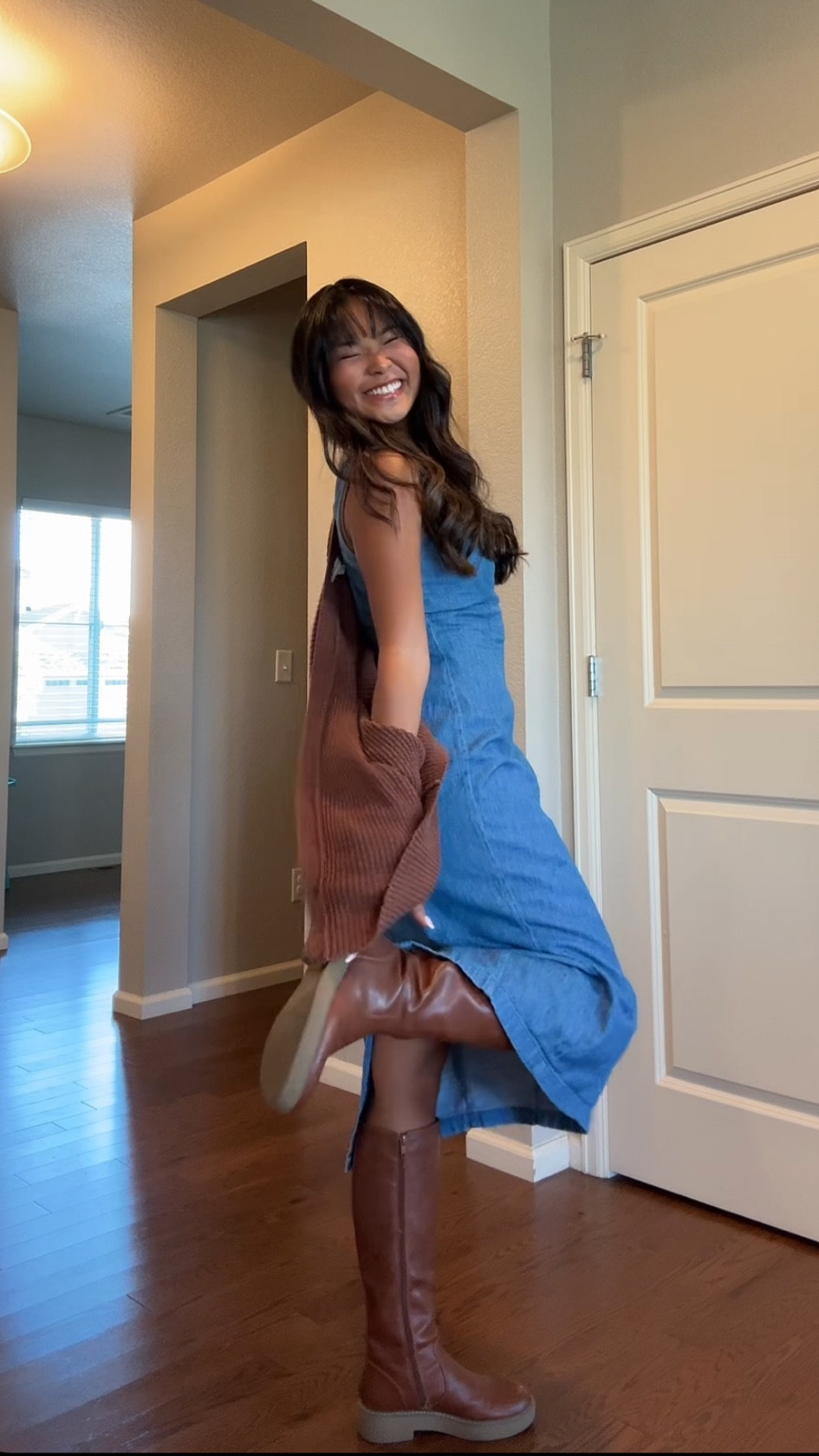 Denim fall fit

Fall fit
Pumpkin patch fit 
Autumn inspo
Autumn outfitt inspo
Fall inspo
Sweater weather 
Cute outfits for fall
Ugg Tasman 
Jean outfit inspo 
Cozy outfit inspo 

#LTKSeasonal