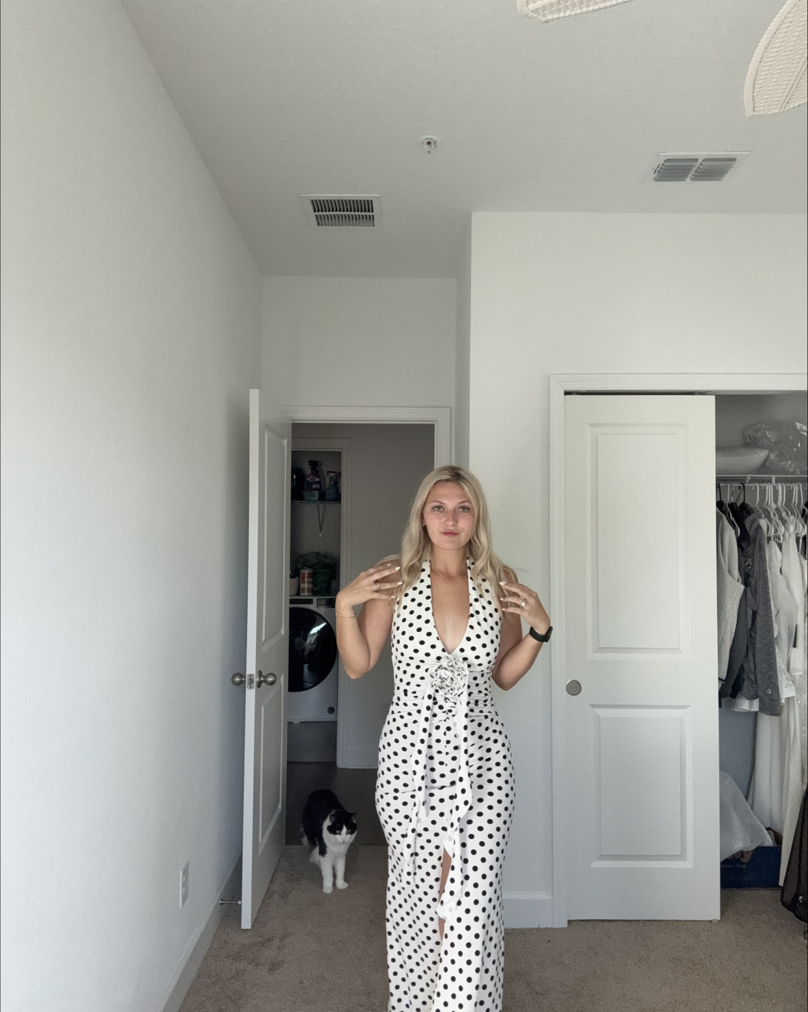 Polka dot body con maxi dress with flower detail🖤

#LTKStyleTip #LTKParties #LTKFindsUnder50