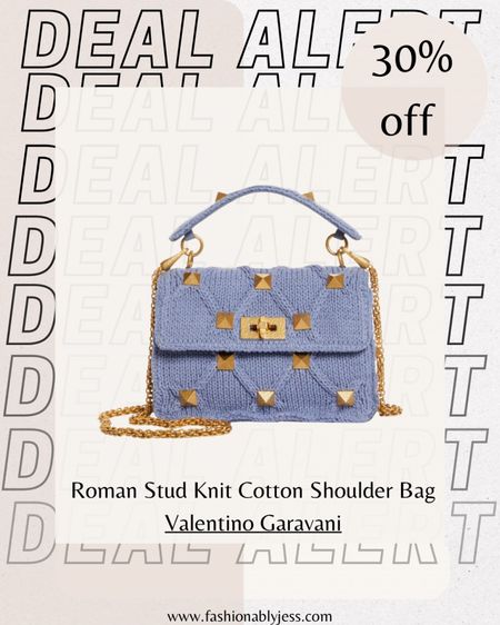 Obsessed with this knit bag from Valentino Garavani! Cutest bag for the fall now 30% off 


#LTKitbag #LTKsalealert #LTKover40