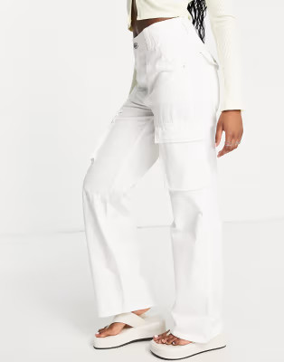 Bershka straight leg cargo pants in white | ASOS (Global)