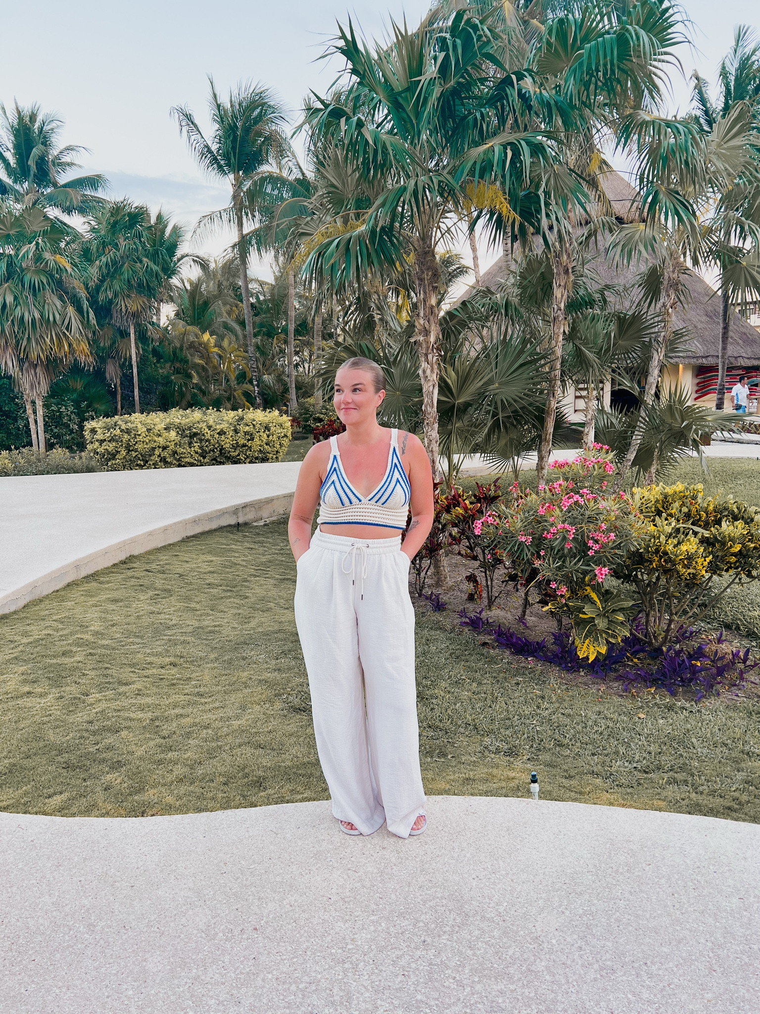 I belong at the beach. 

Got this cutie top in Italy but linked some similar options! The perfect vacation outfit! 



#LTKStyleTip #LTKFindsUnder50 #LTKTravel