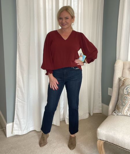 Slim straight jeans & tops from Nordstrom! Which is your favorite?
#Nordstrom, Wit £ Wisdom, straight leg jeans, #falloutfit, #casualstyle, #CeCe, #Thanksgivingoutfit
#fall2022
#falltrends
#fashionover40
#fashionover50

#LTKstyletip #LTKunder100 #LTKSeasonal