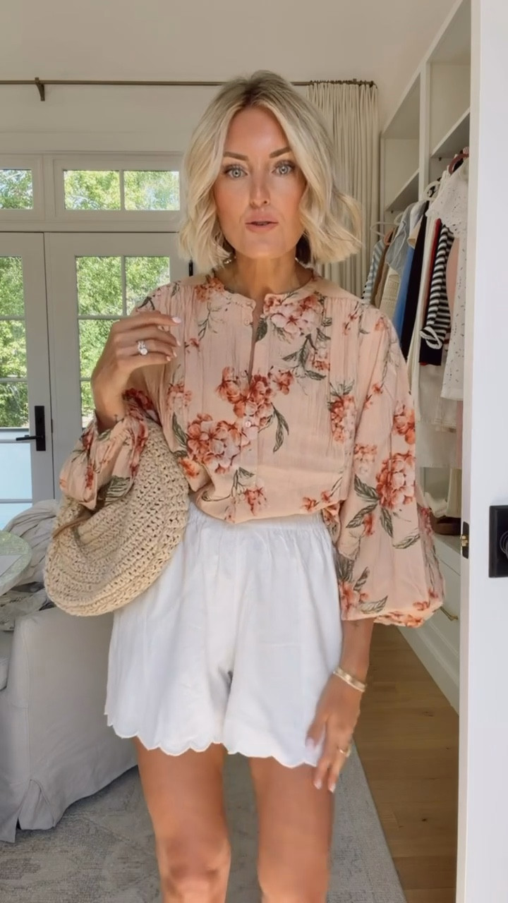 How cute is this floral blouse?! Love the pattern on this one! This is such a cute outfit for going shopping, getting lunch with a friend, etc! Wearing XS in top & S in shorts!

Loverly Grey, Walmart, eyelet shorts, spring outfit, spring looks 

#LTKSeasonal