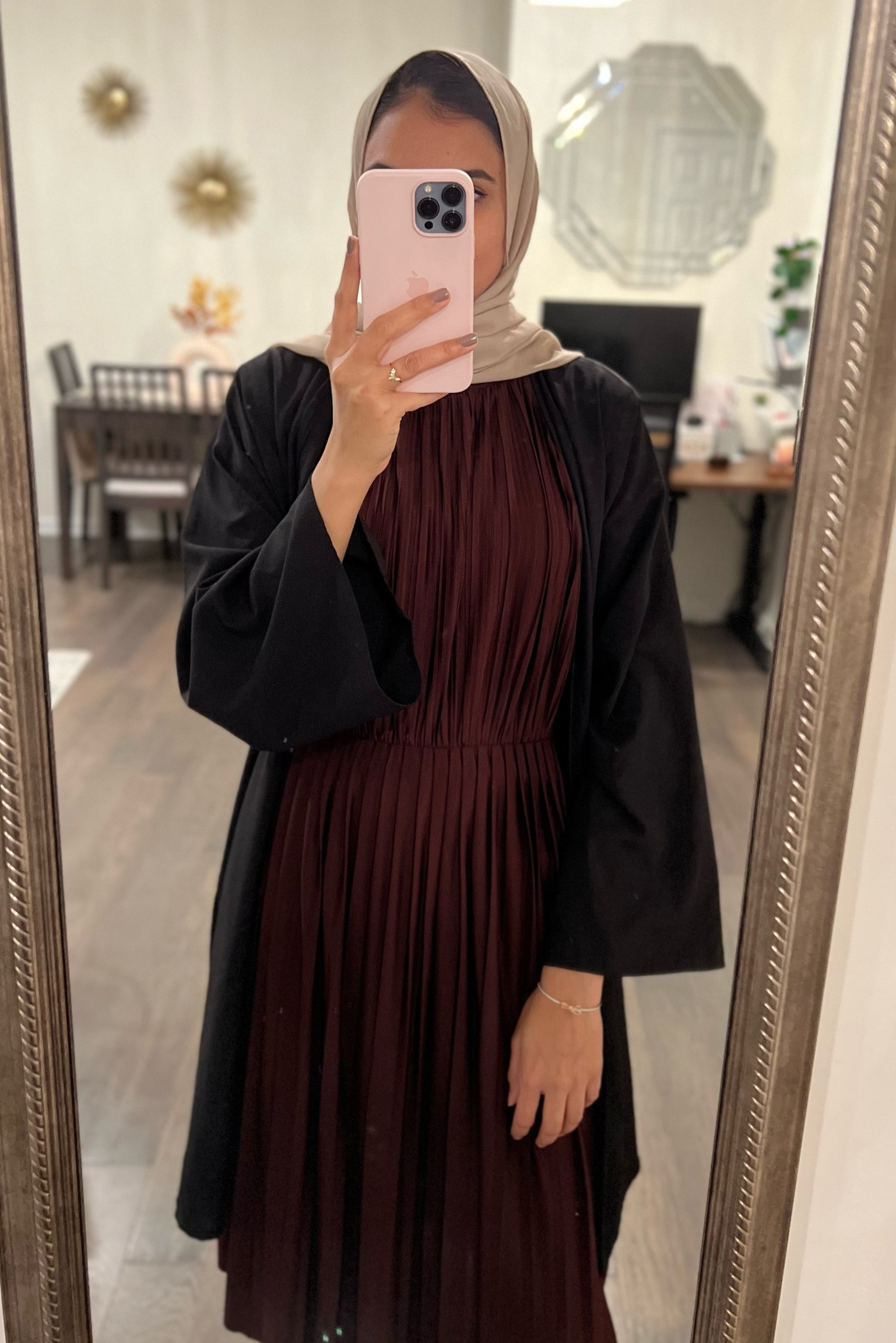 Modest outfit / Abaya/ H&mdress  🤎


modest fashion / Hmxme / H&M / pleated dress / Dress / open Abaya / sales  / fashion / Modanisa / Modanisa Abaya / Modanisa dress / hijabi / hijabi outfit / hijabs / chiffon hijab / modest dress / modesty / modest clothes / modest dresses 

#LTKfit #LTKstyletip #LTKSeasonal
