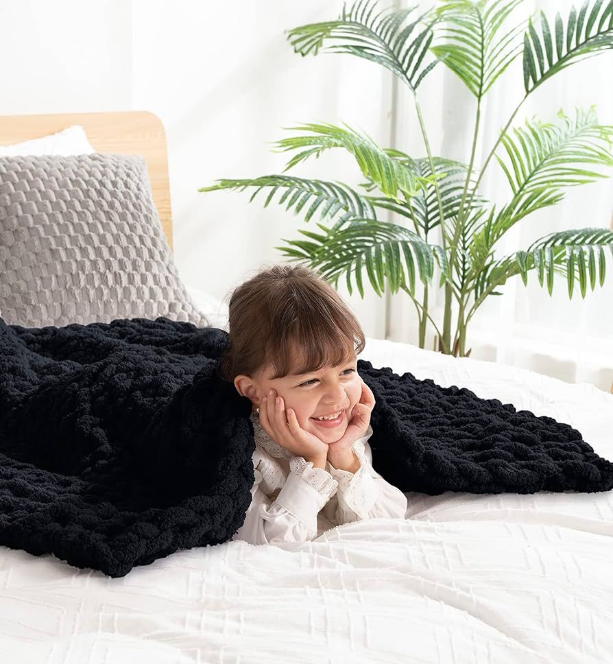 clootess Chunky Knit Blanket Throw Chenille Cable Knitting (Black 40x40in) | Amazon (US)