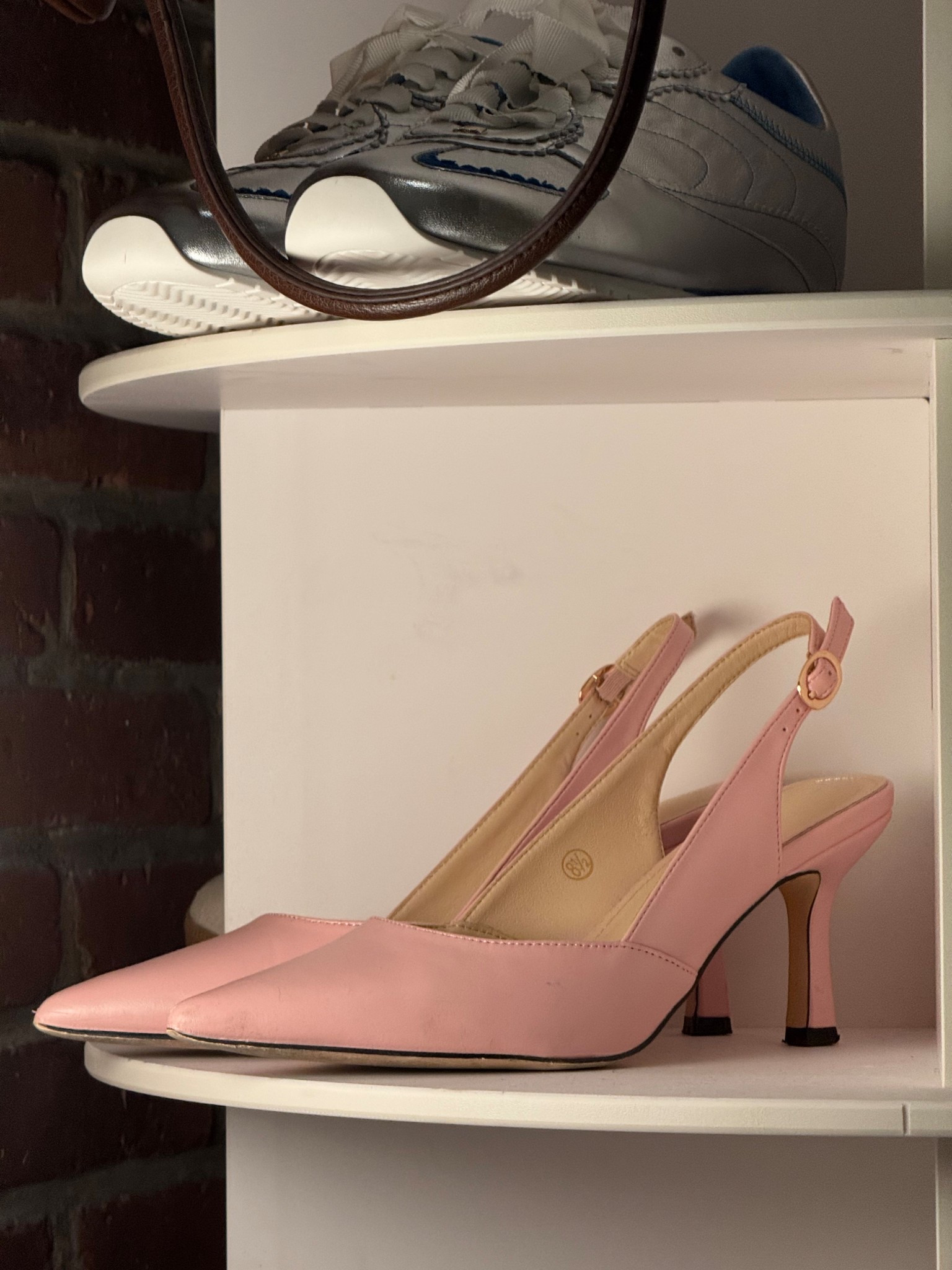 Obsessed with these pink Amazon kitten heels

#LTKSpringSale