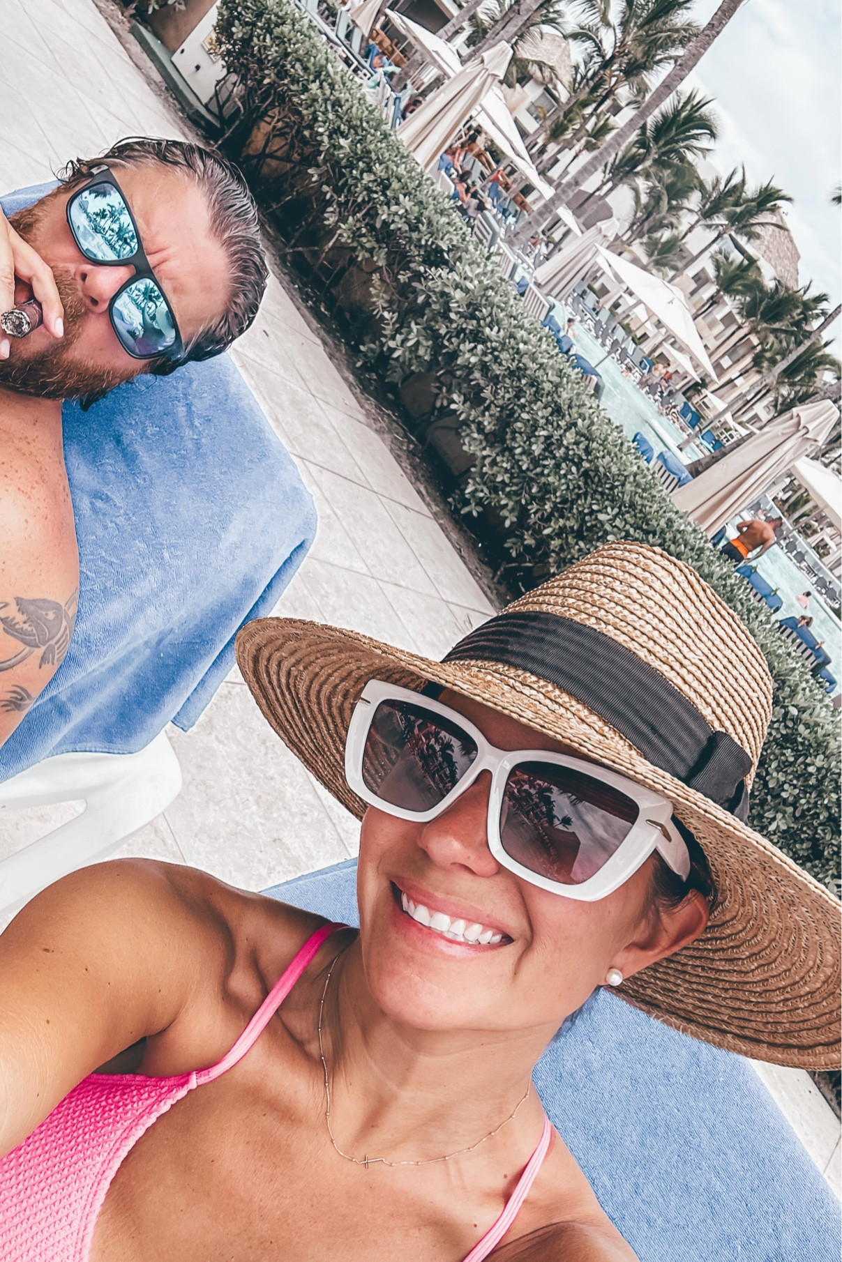 White sunnies are calling your name this summer! Do it!😎

Amazon
Sunnies
Summer fashion


#LTKOver40 #LTKFindsUnder50