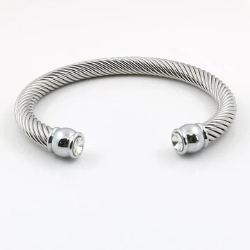 Brinkley Cuff | The Styled Collection