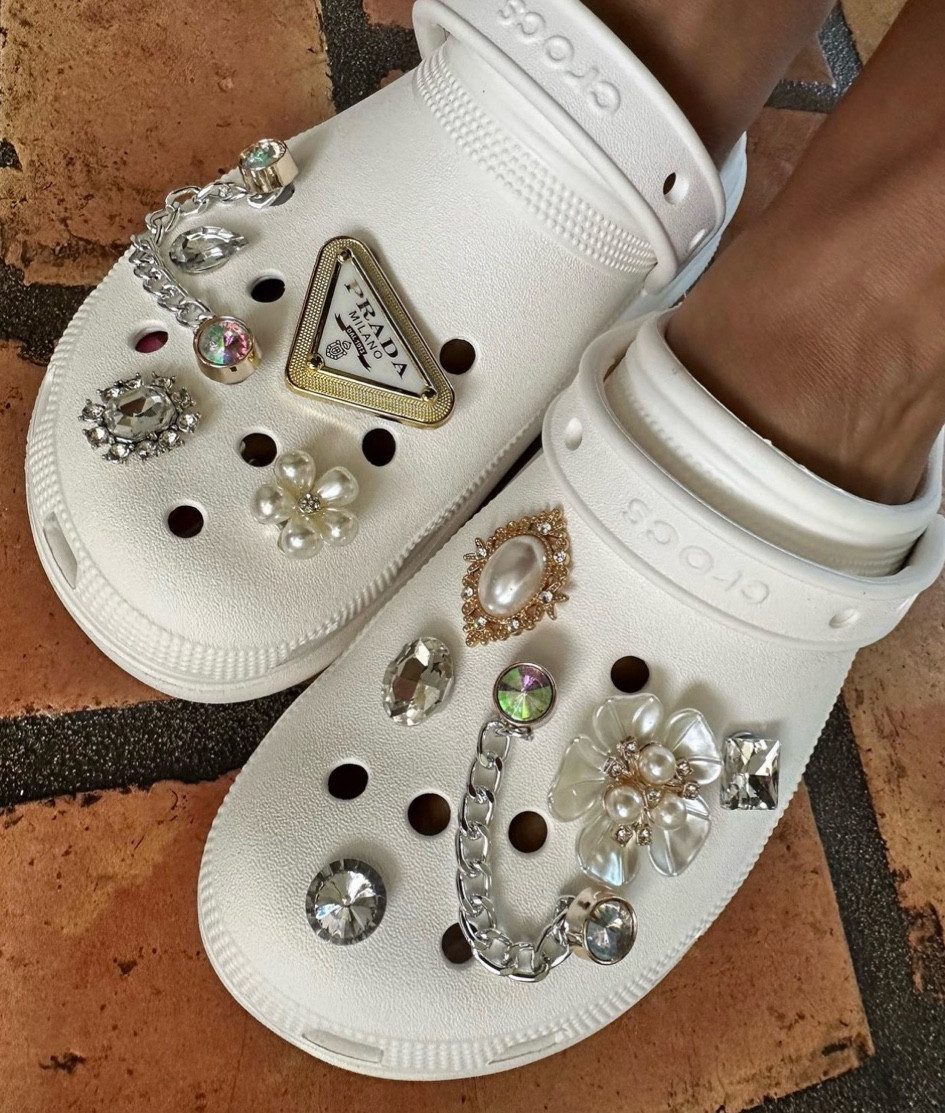 Too much? 💎 

crocs, prada, designer, jewels, diamonds

#LTKKids #LTKTravel #LTKFitness