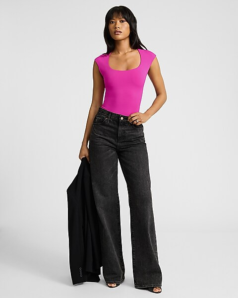 Body Contour High Compression Scoop Neck Cap Sleeve Bodysuit | Express