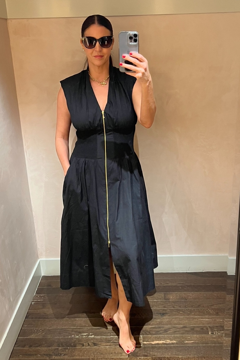 I’m very pick about spring dresses…I don’t love spaghetti straps, I’m not really the bright frilly girl, no bra isn’t really an option..I like flattering, comfortable and more tailored options, but with an edge:) Here are my picks! Mostly are black 😎 but I did throw a few beige and denim in 🤎💙

#LTKSeasonal #LTKFind #LTKstyletip