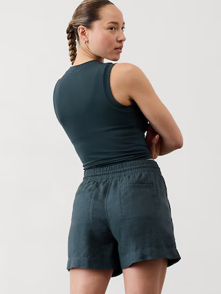 Retreat Linen Mid Rise Short | Athleta