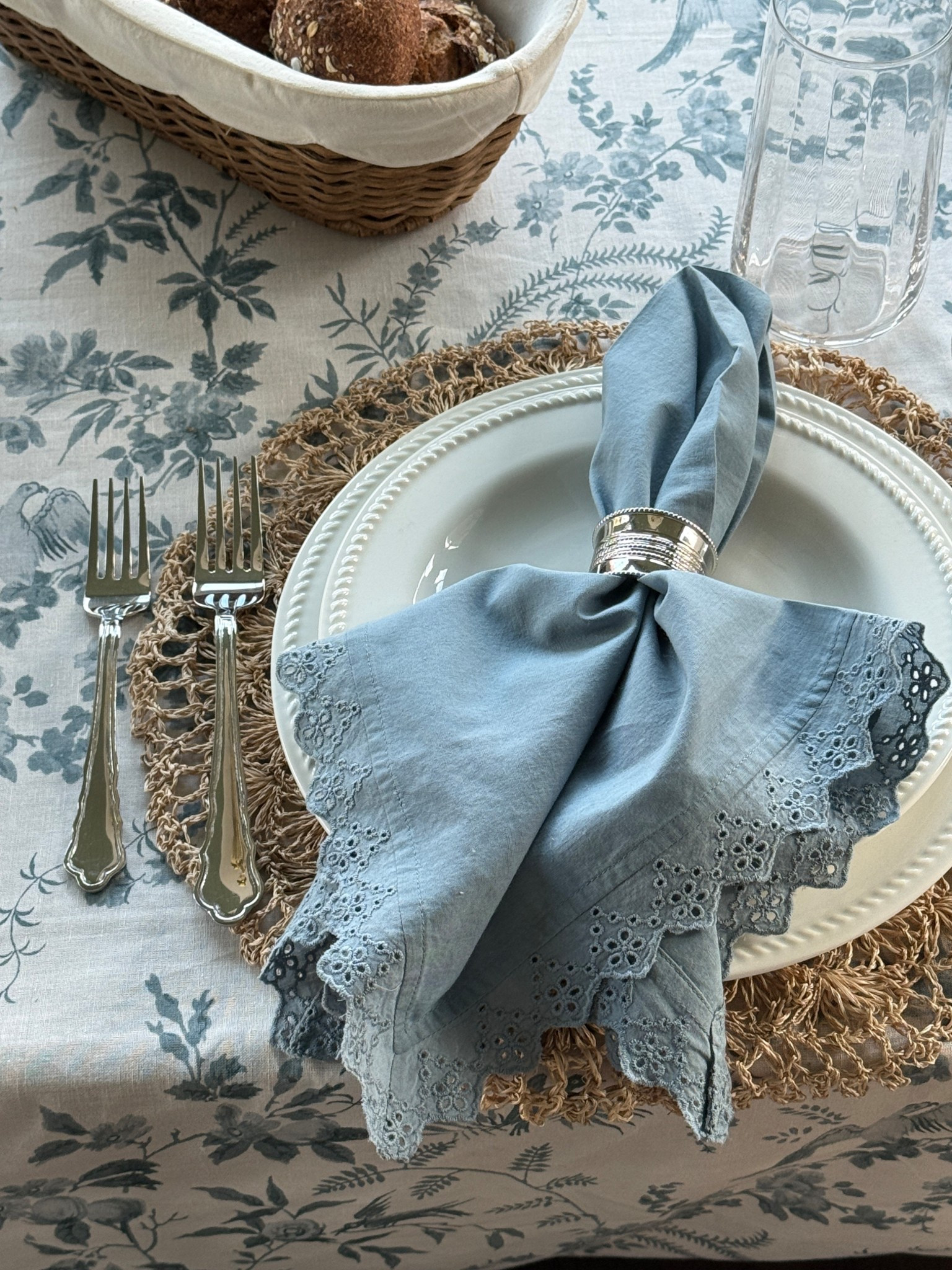 My picks from McGee & Co’s spring collection… loving all of their table settings! All are on sale today for Presidents Day weekend… 

#LTKSeasonal #LTKHome