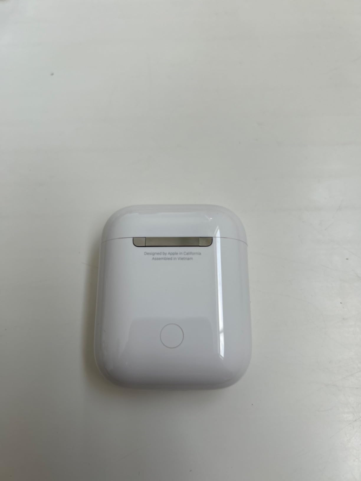 Apple AirPods (2nd Generation) Wireless Ear Buds, Bluetooth Headphones with Lightning Charging Ca... | Amazon (US)