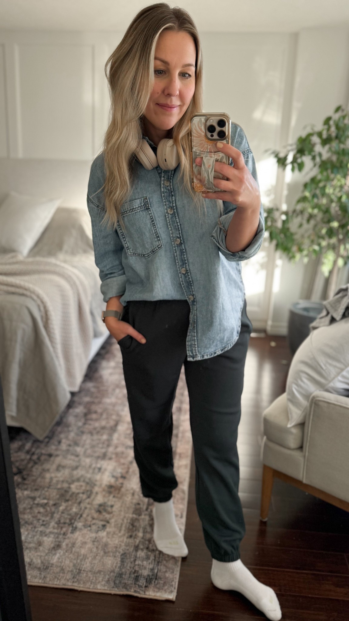 Cozy fall fit 

#LTKcanada #LTKhome #LTKfall