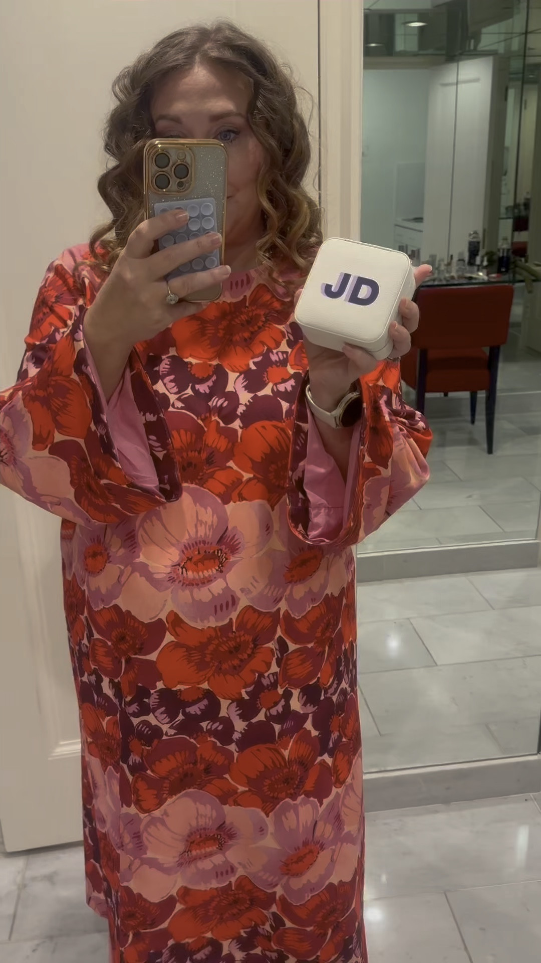 #ad #sprinkledwithpinkshop let me pick some of my favorites from them to gift to my family this year! I snagged this for myself and a matching one for my Mom as well for our holiday travel! 
These are the BEST to gift and they’re personal! 
Right now they have an amazing sale going on! Grab for yourself and those you need gifts for too! 
#livinglargeinlilly #travel #personalization #giftguide #topgifts2024 #ltkcollab @sprinkledwithpinkshop 

#LTKSaleAlert #LTKGiftGuide #LTKWatchNow