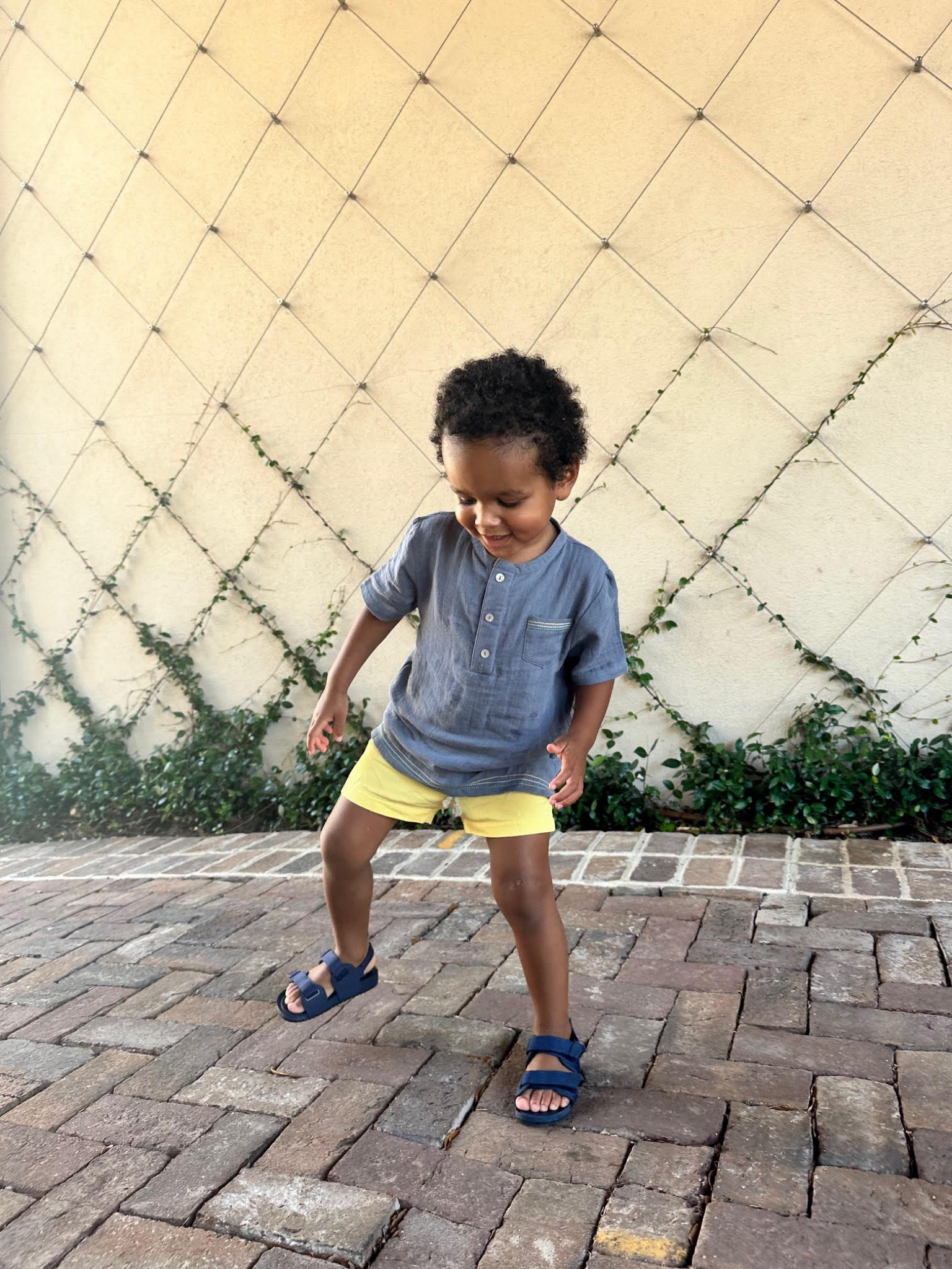 Oso and me, toddler boy clothes, spring/summer toddler boy outfit, Target, Cat and Jack, toddler Cedric sandals

#LTKSeasonal #LTKFindsUnder100 #LTKKids