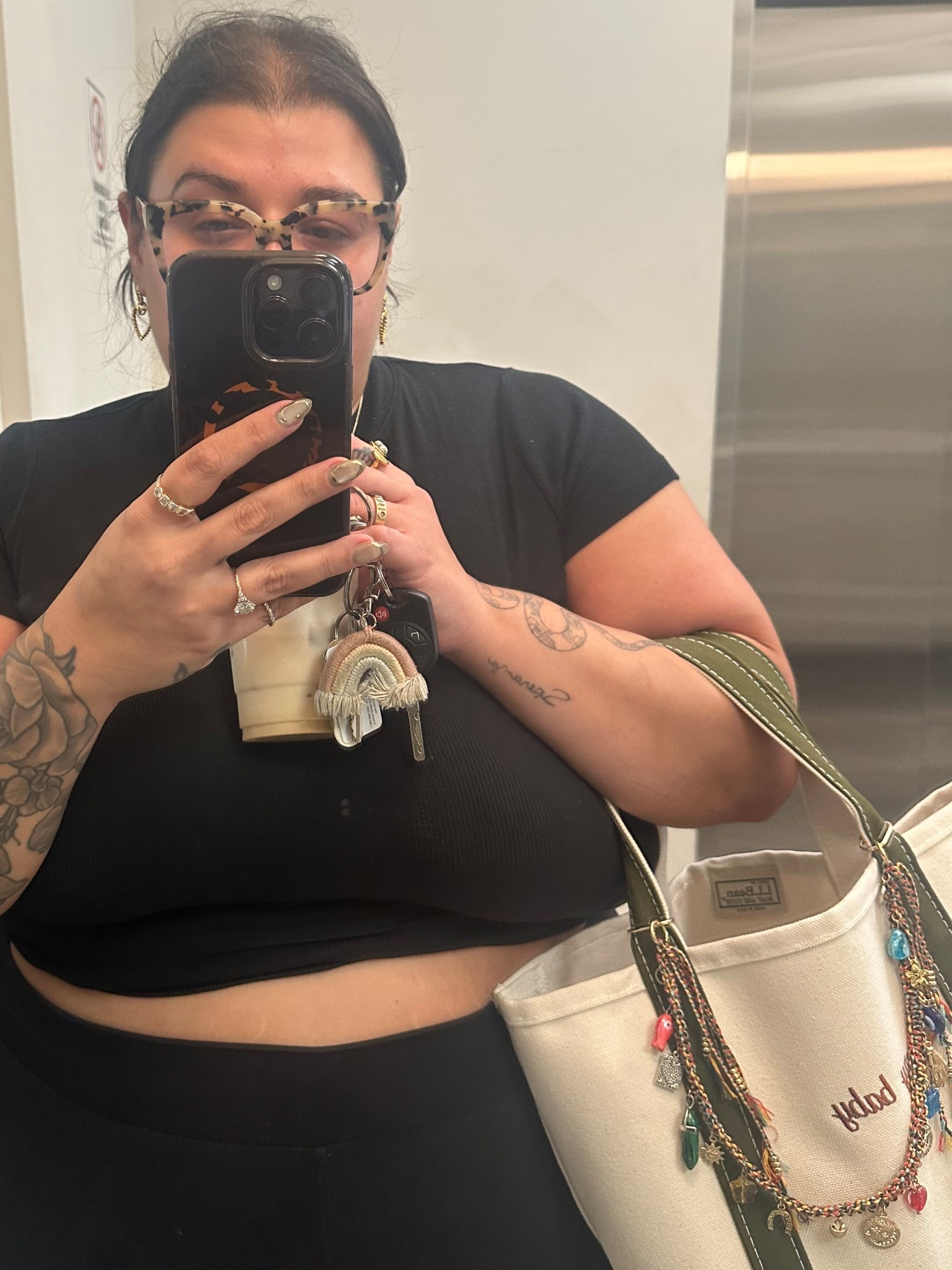 Just a girl & her tote against the world 

#LTKFindsUnder100 #LTKStyleTip #LTKPlusSize