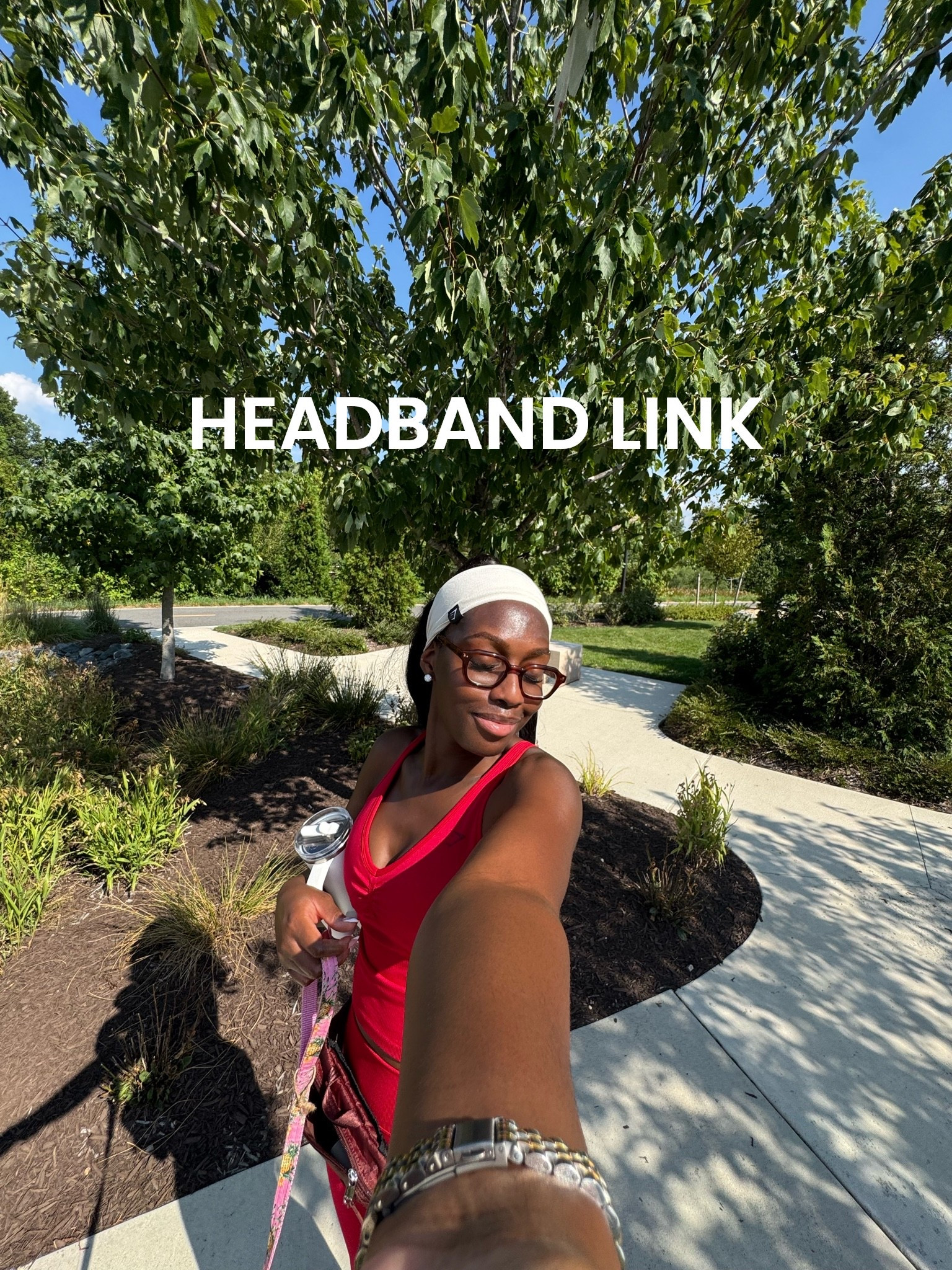 Happy September! This gymshark headband is thick and wide. Great for those who wears sew-ins and braids ❤️

#LTKfitnessgoals #LTKselfcare #LTKActive