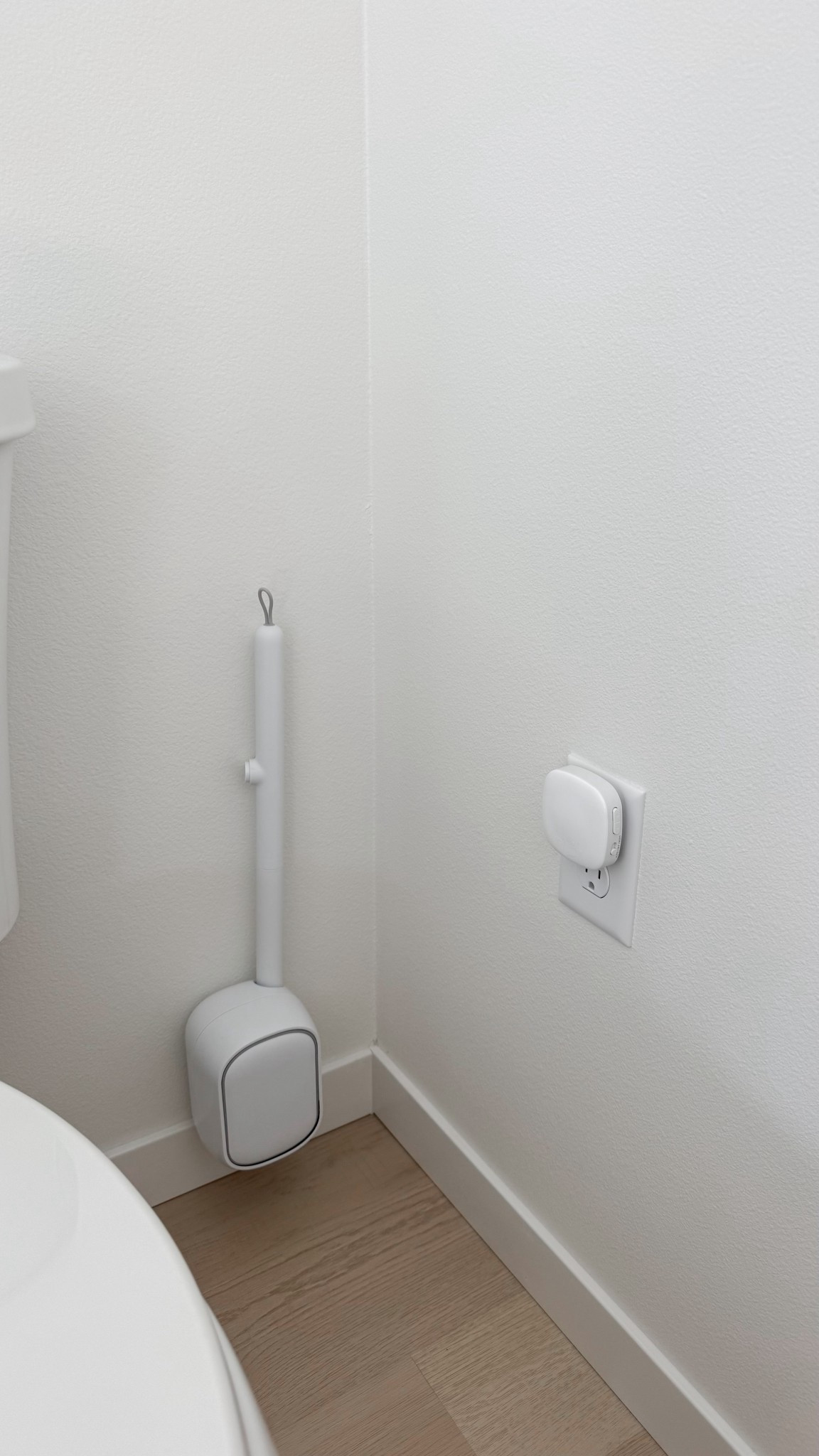 Disposable toilet bowl cleaner - love that it can be adhered to the wall to keep the floor clear

#LTKHome