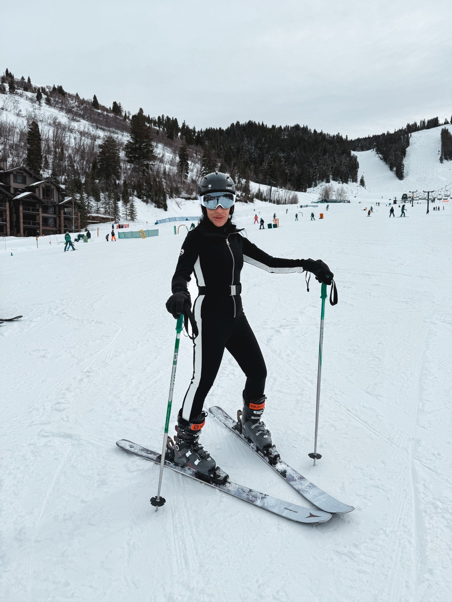 Skiing in Deer Valley ⛷️🦌

#LTKSeasonal #LTKTravel #LTKSaleAlert