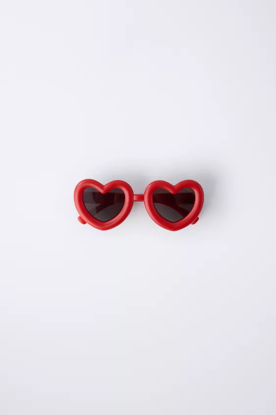 Heart-shaped plastic frame sunglasses.100% UV Protection. Category 3. | Zara US