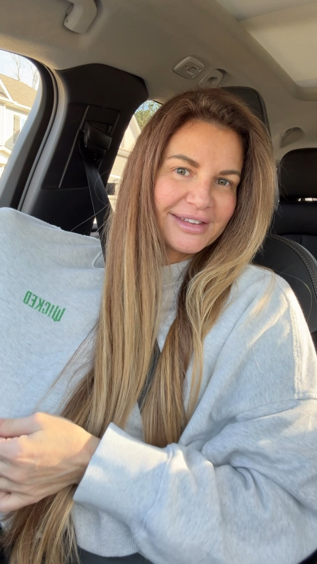 Grey and green. What could be better? And, it has amazing contrast fabric on the sleeves! So good  