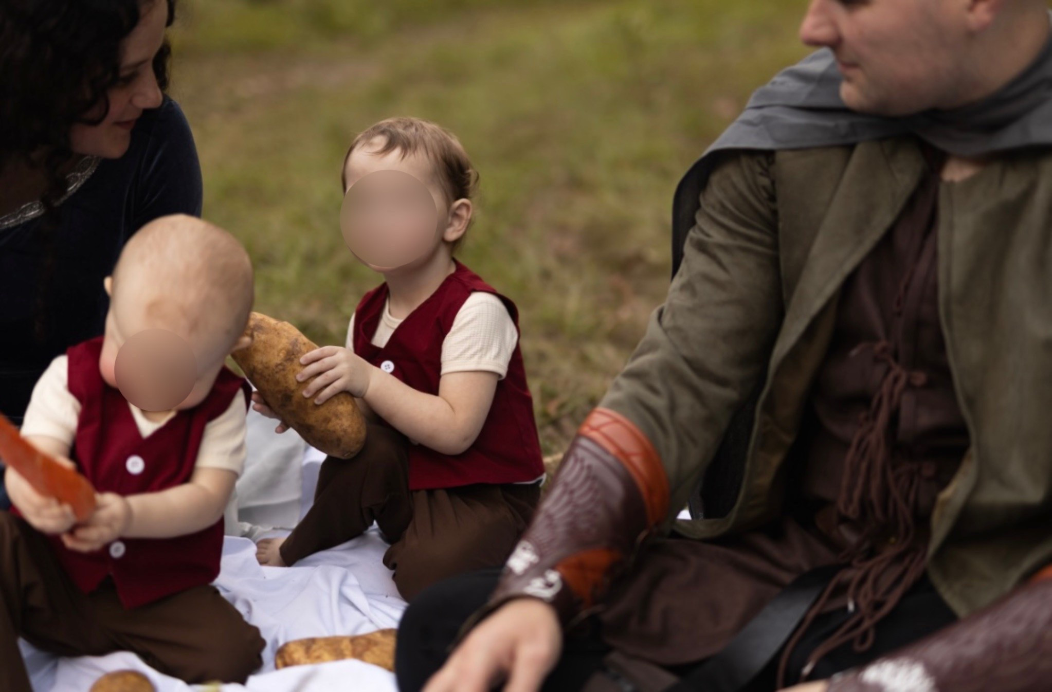 arwen and aragorn | Couples costume | family costume | couples cosplay | family cosplay | Aragorn II, son of Arathorn | Aragorn Estel | King elessar | Aragorn cosplay | Aragorn costume | Arwen cosplay | Arwen costume | Arwen Undómiel | Evenstar | Femowen | Family photoshoot | lord of the rings family photoshoot | LOTR photoshoot | lord of the rings outfits | lord of the rings dress | elven | elvish | hobbit | hobbit cosplay | hobbit costume | toddler cosplay | toddler costume | fantasy | book | fantasy costume | fantasy cosplay | book cosplay | book costume | toddler | toddlers | family of 4 | family | husband and wife | mom and dad

#LTKFindsUnder100 #LTKSaleAlert #LTKFindsUnder50