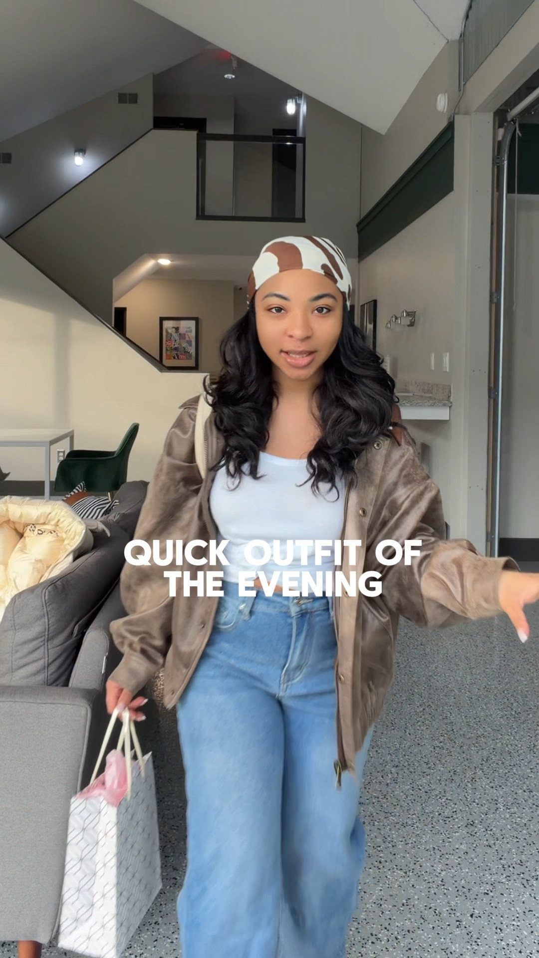 Chill outfit for dinner! Shop it below! 

#LTKdayinmylife #LTKgrwm #LTKPetite